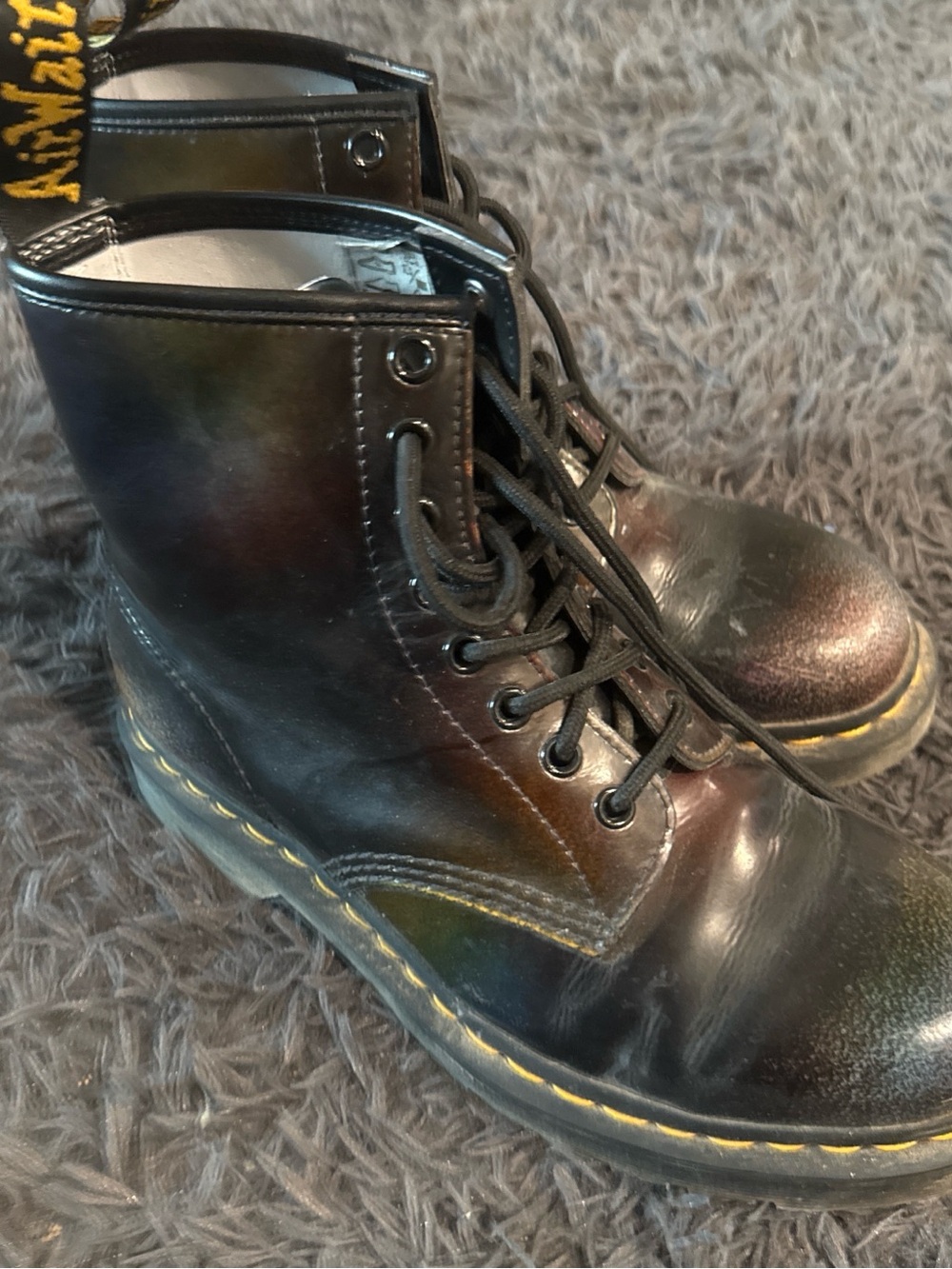 Dr. Marten’s 1460 Pride Ruboff Unisex sizing 6/8